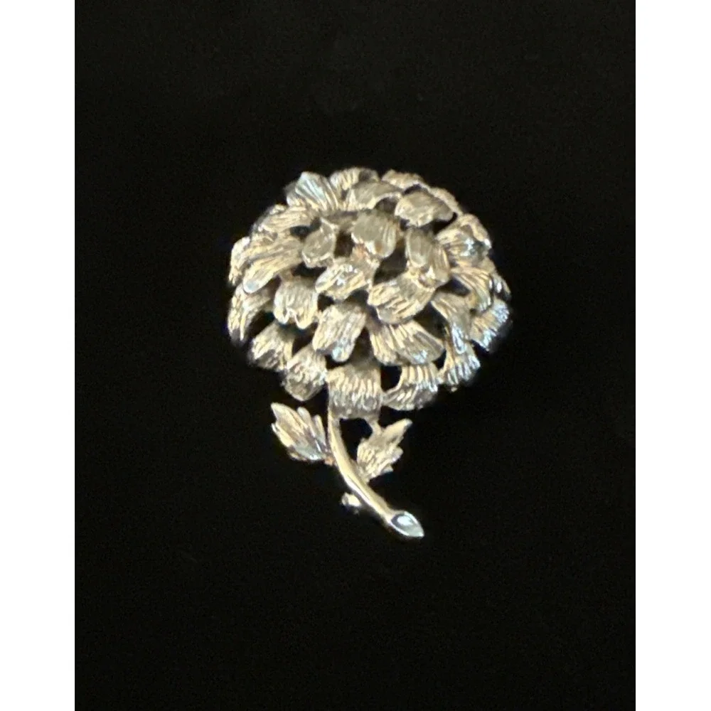 Roget Silvertone Chrysanthemum Vintage  Brooch Signed